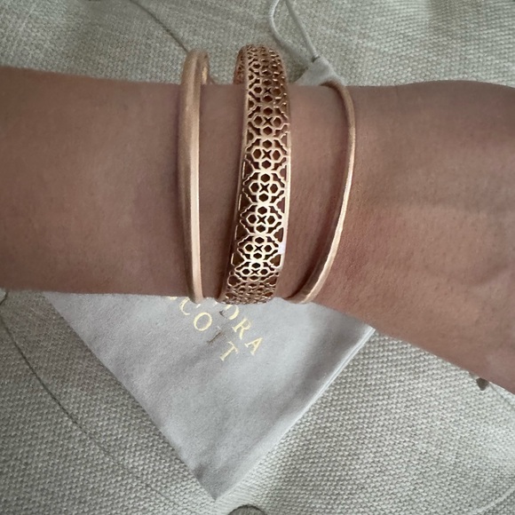 Kendra Scott bracelet stack - Picture 3 of 4